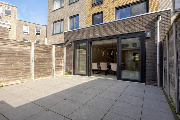 Photo 79 of Jesse Owensstraat 54