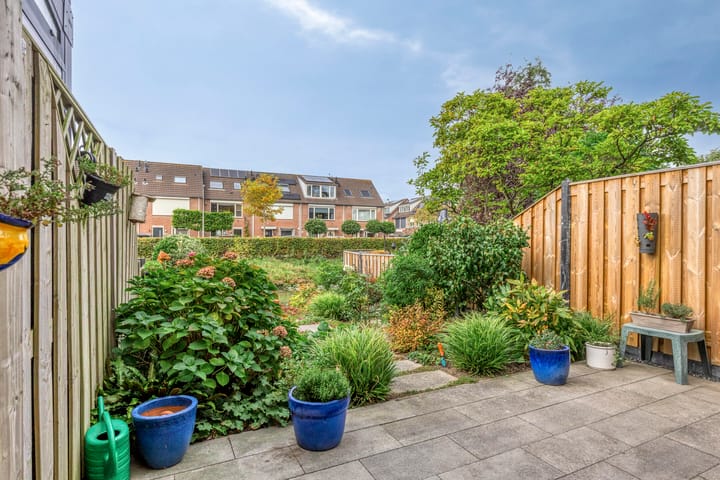 Foto 19 van Coen Botrede 10