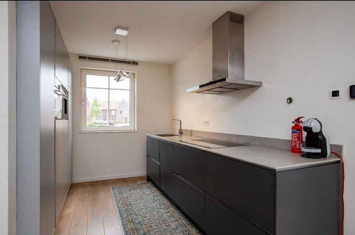 Foto 5 van Van Oranje-Nassaulaan 1