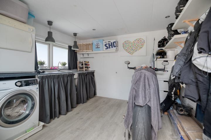 Photo 28 of Graaf Jansdijk 12