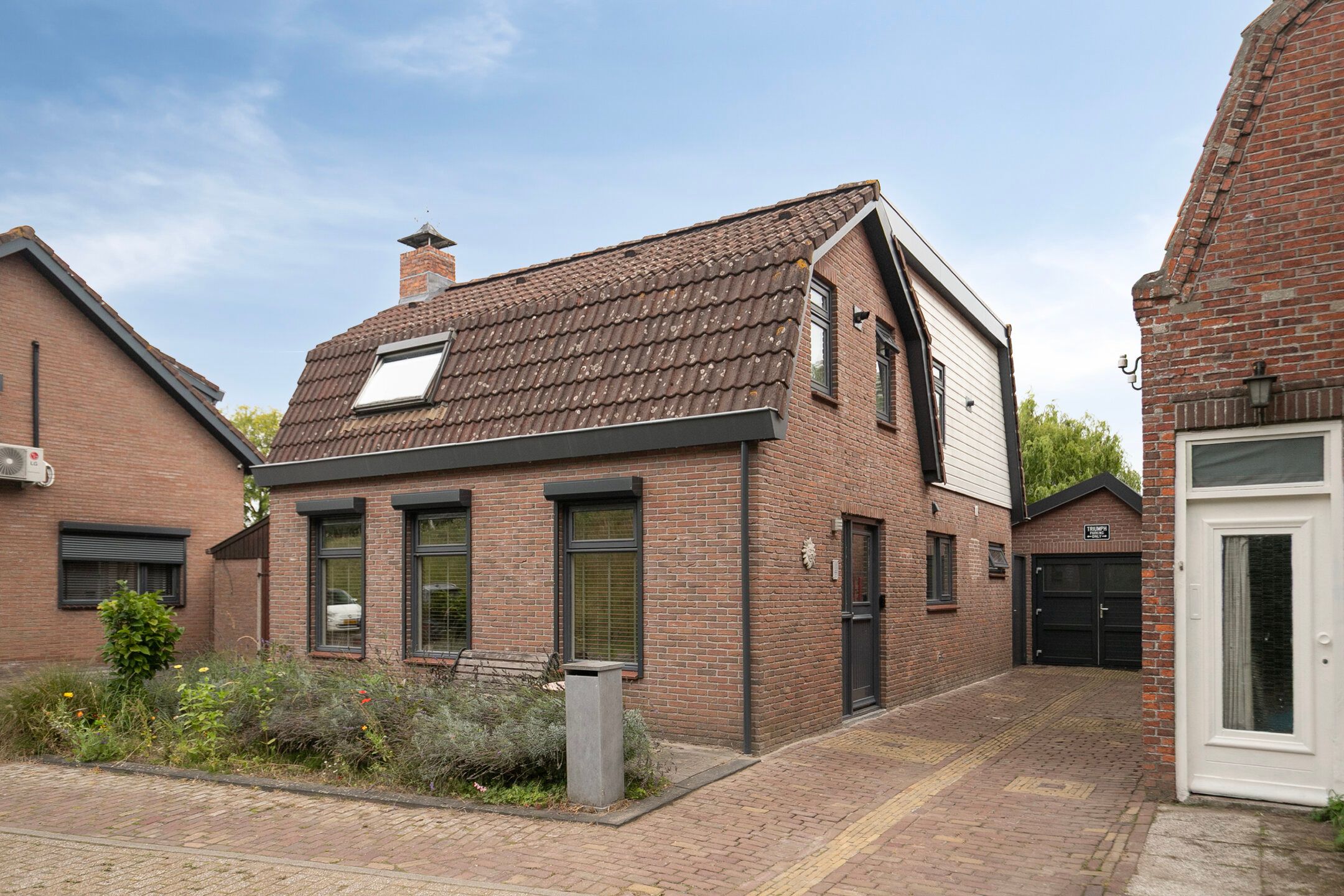 Photo 39 of Graaf Jansdijk 12