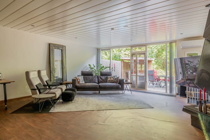 Foto 2 van Roos van Dekama erf 36