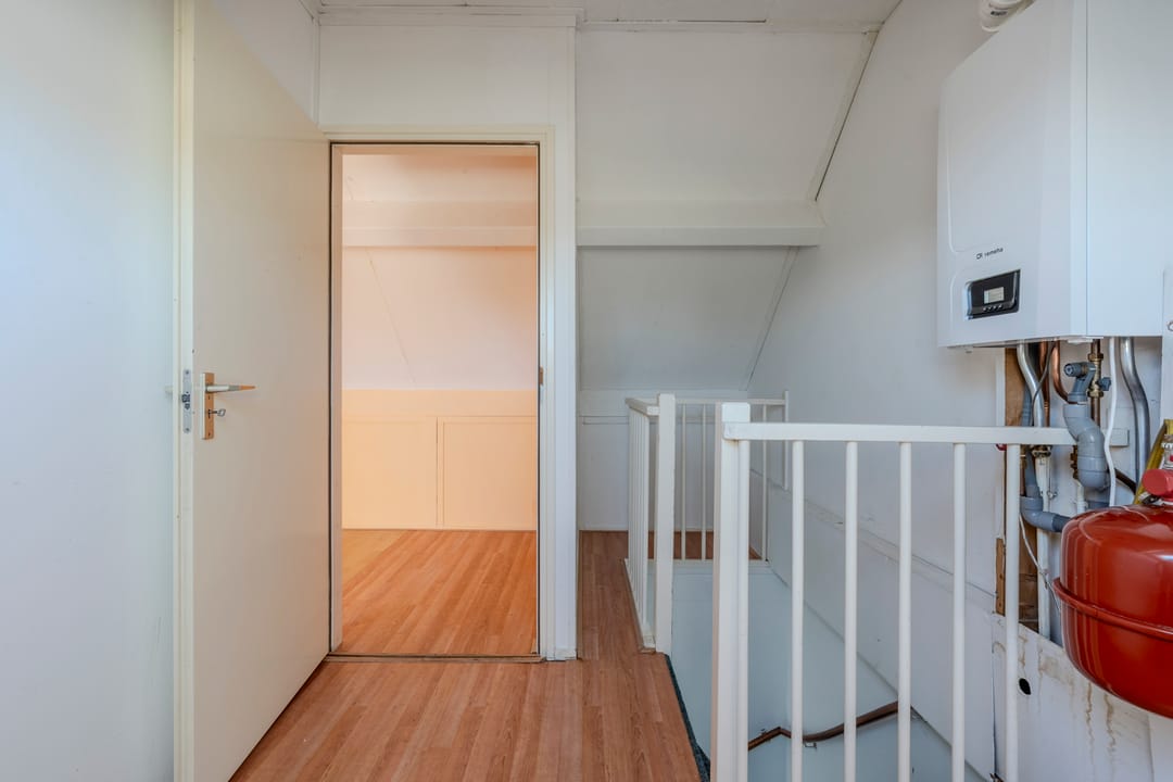 Photo 23 of Annenkamp 53