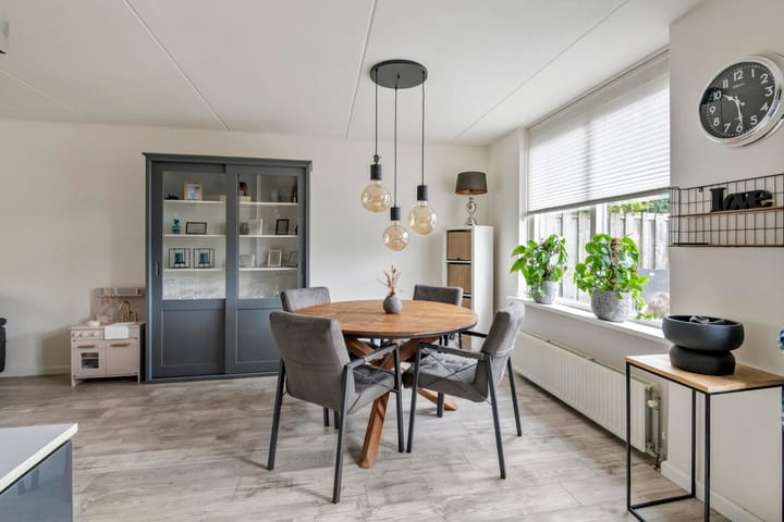 Foto 11 van F.J. Ebbensstraat 79