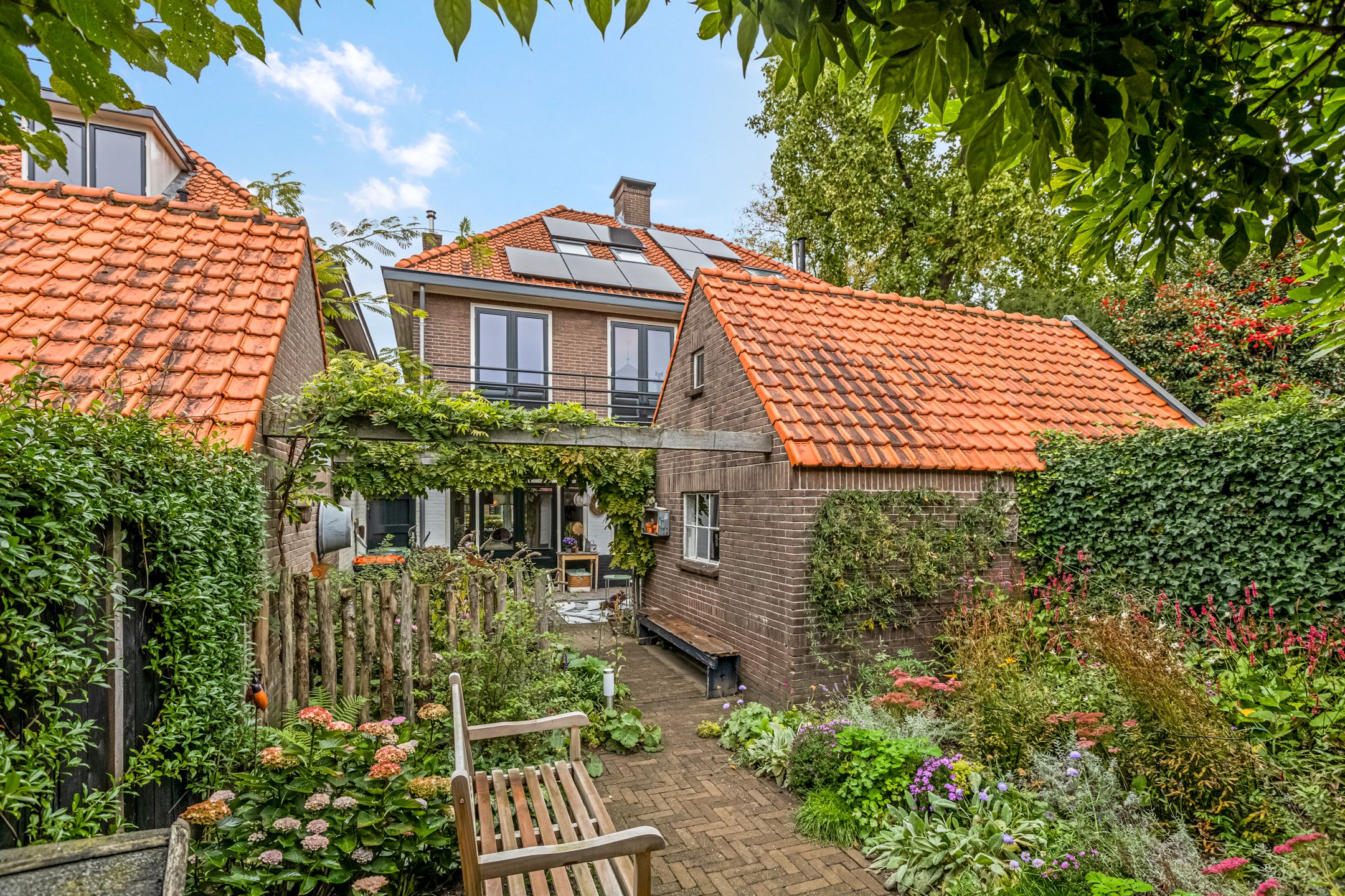 Foto 48 van Emmastraat 54