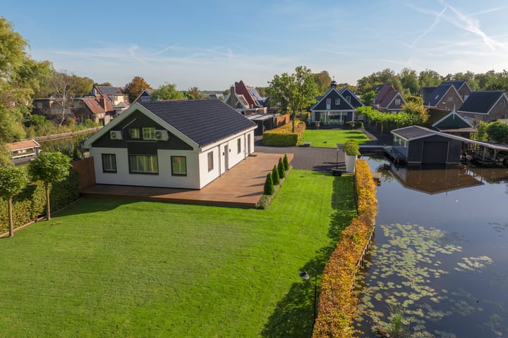 Foto 6 van Den Ilp 96