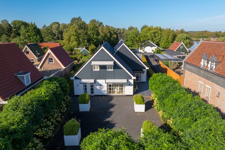 Foto 9 van Den Ilp 96