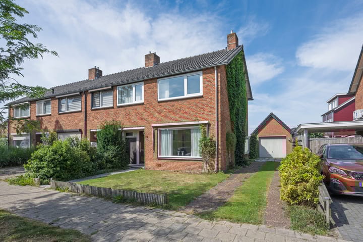 Foto 1 van P. Zeemanstraat 19