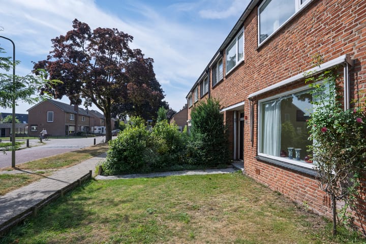 Foto 25 van P. Zeemanstraat 19