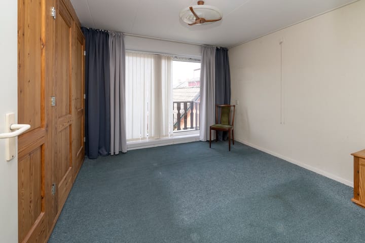 Foto 12 van P. Zeemanstraat 19