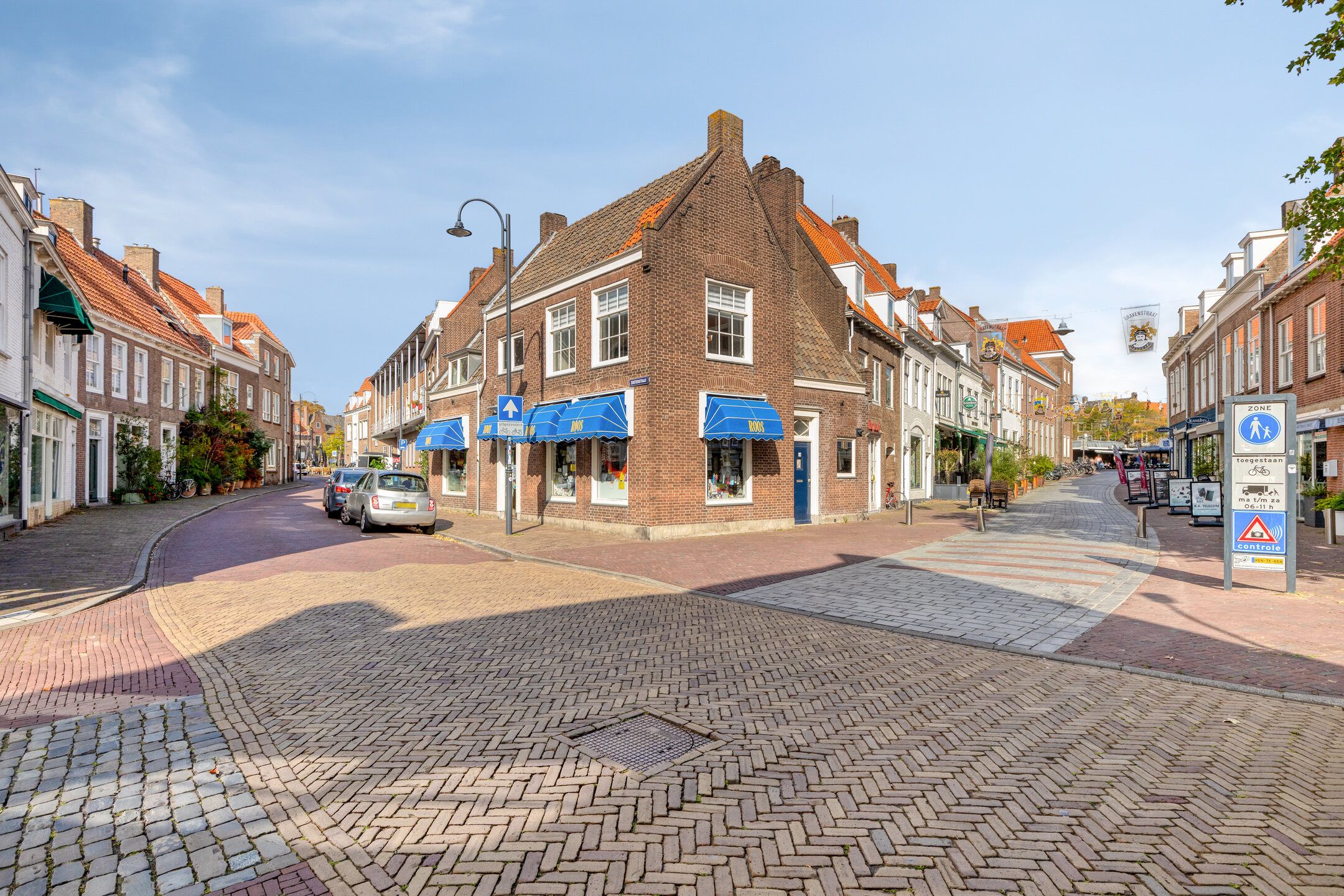 Photo 3 of Gravenstraat 16