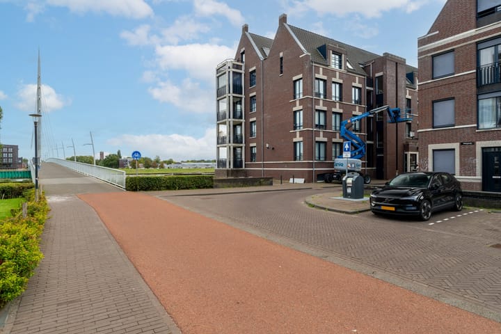 Foto 26 van Terreplein 120