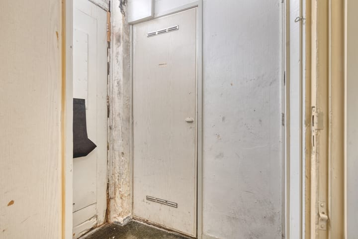 Photo 18 of Gravenstraat 16