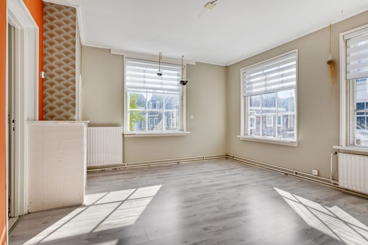 Photo 19 of Gravenstraat 16