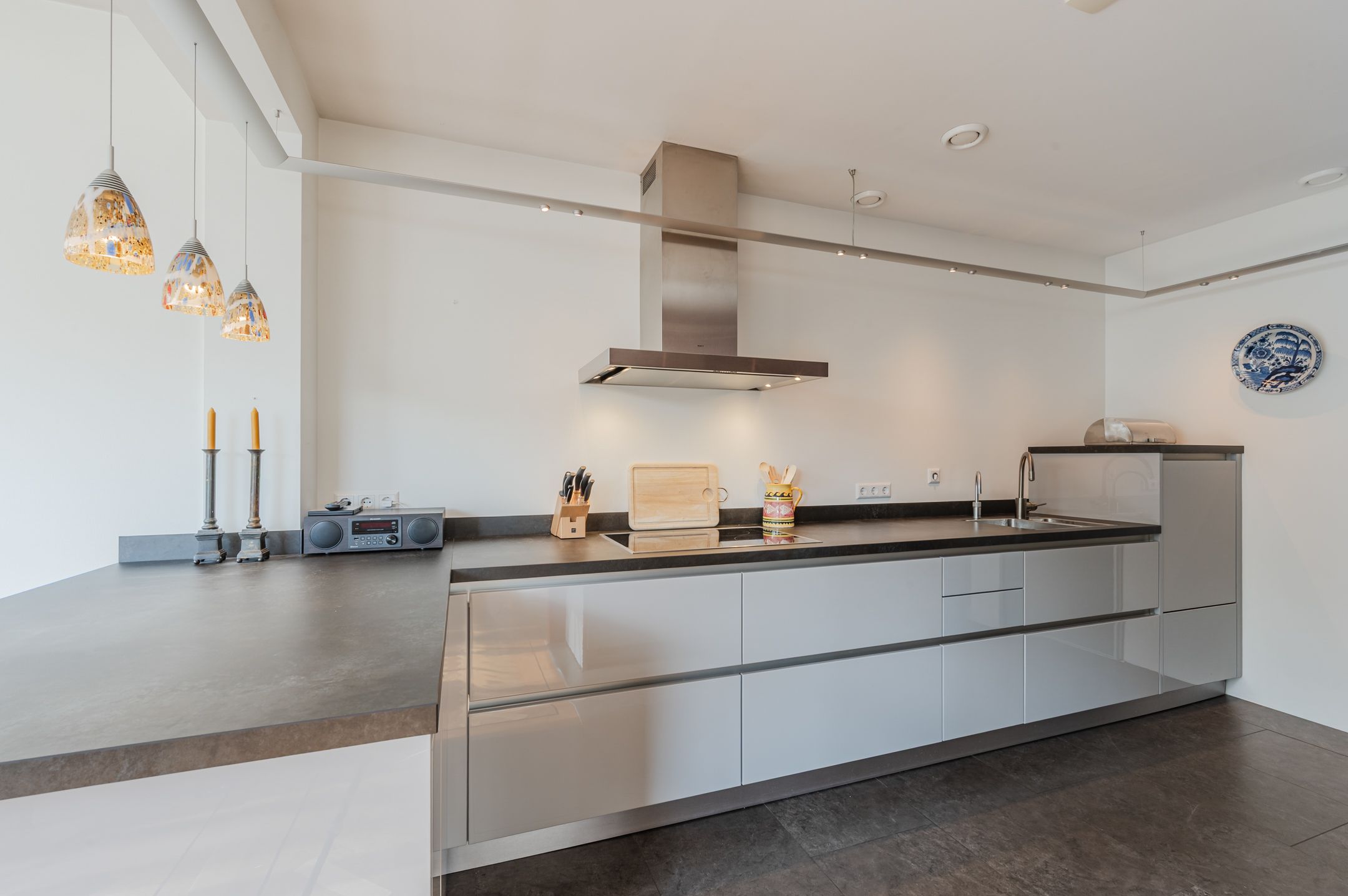 Foto 15 van Floris Arntzeniusplein 30