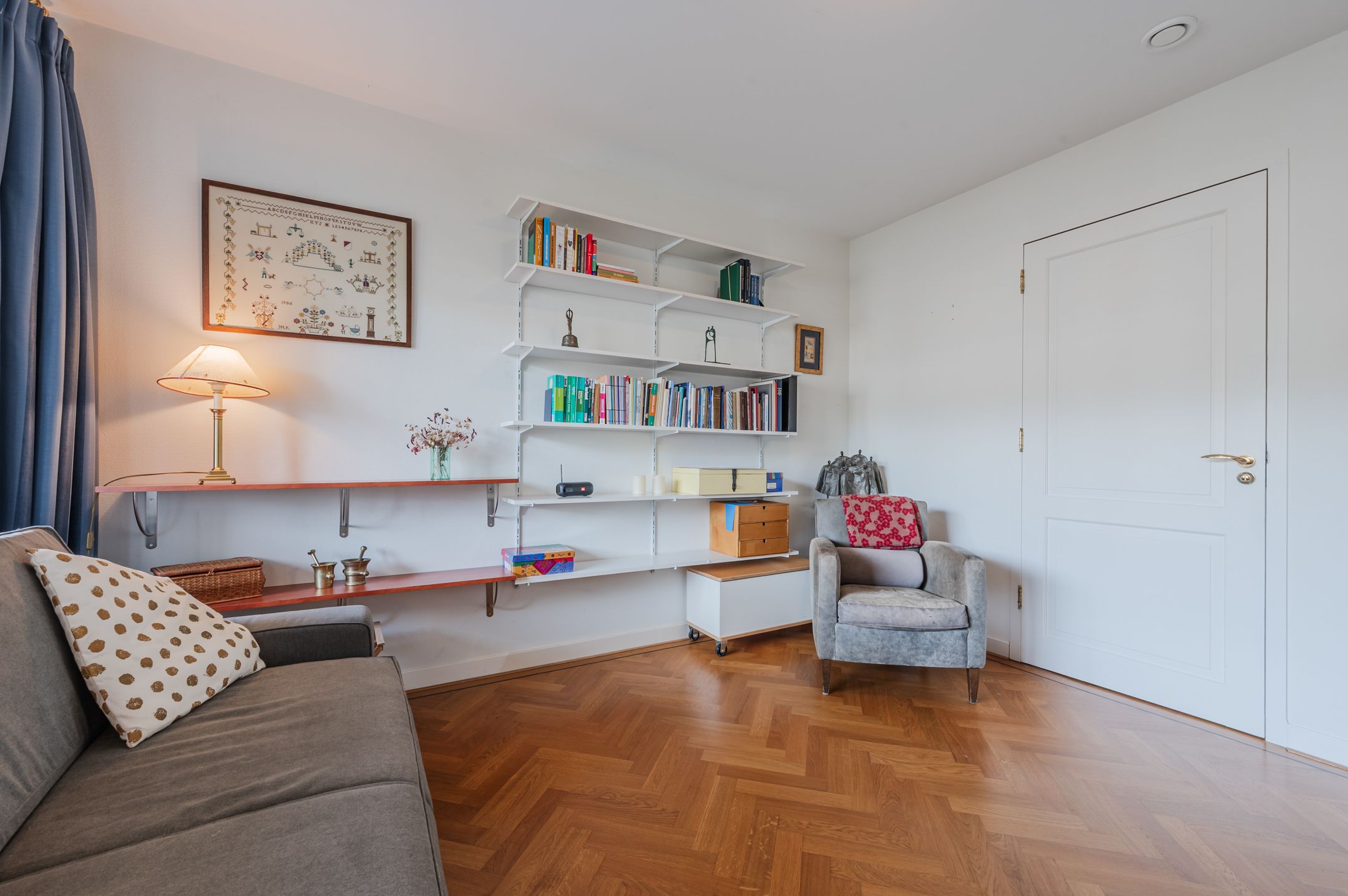 Foto 24 van Floris Arntzeniusplein 30