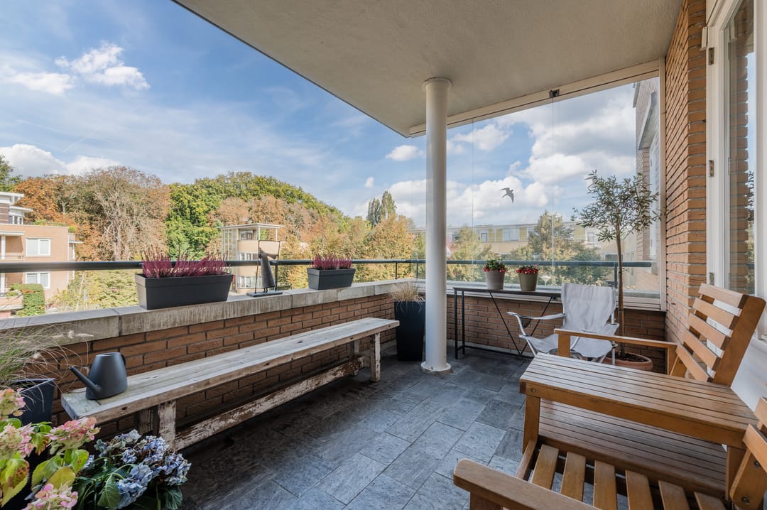 Foto 28 van Floris Arntzeniusplein 30