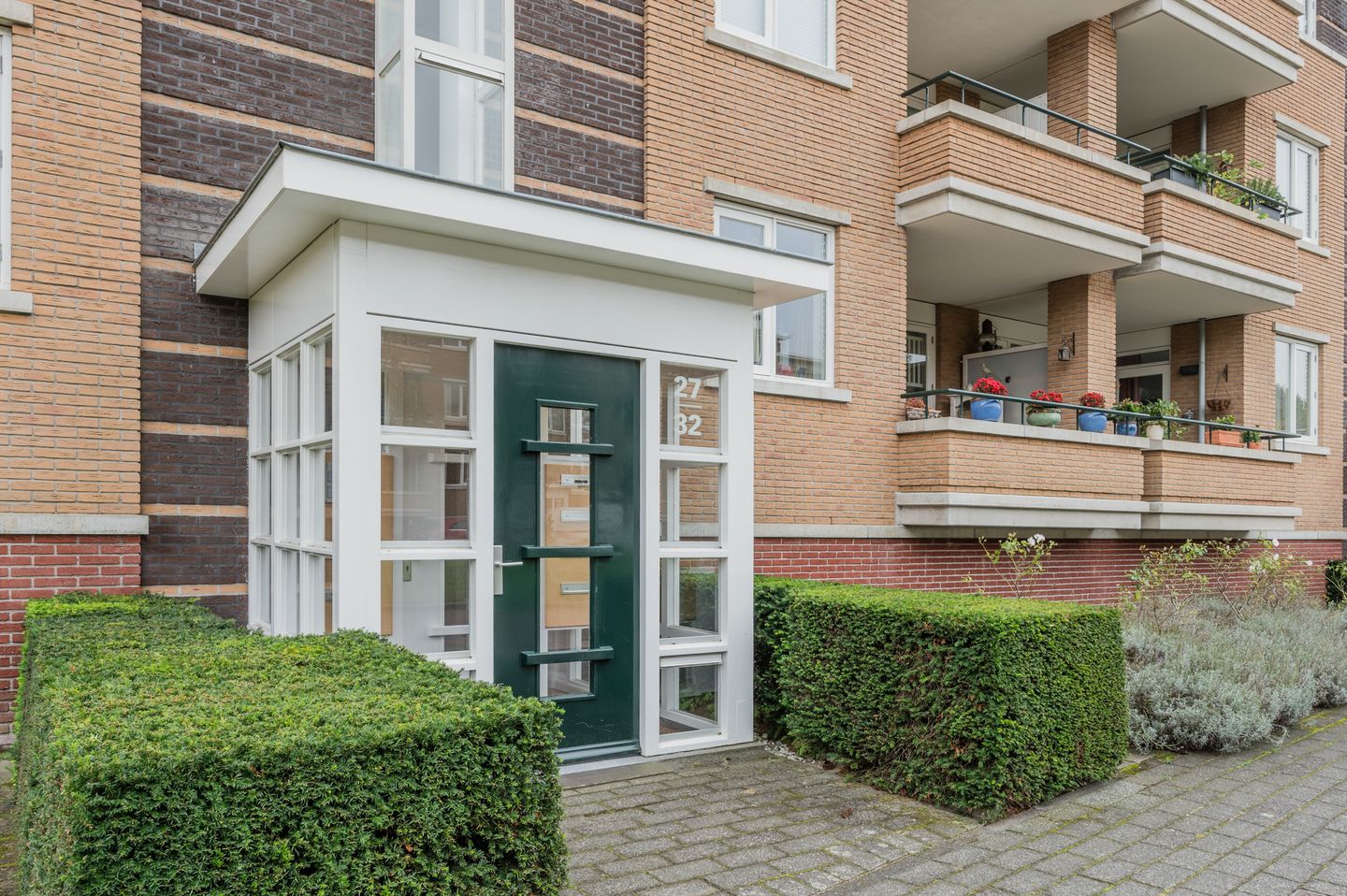 Foto 34 van Floris Arntzeniusplein 30