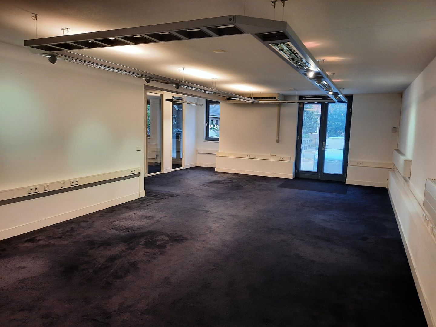 Bekijk foto 3 van Zuideinde 30