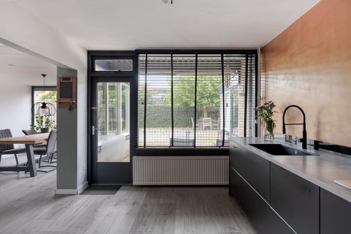 Foto 3 van Montgomerylaan 3