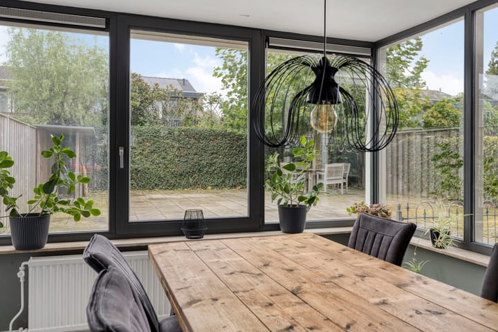 Foto 4 van Montgomerylaan 3