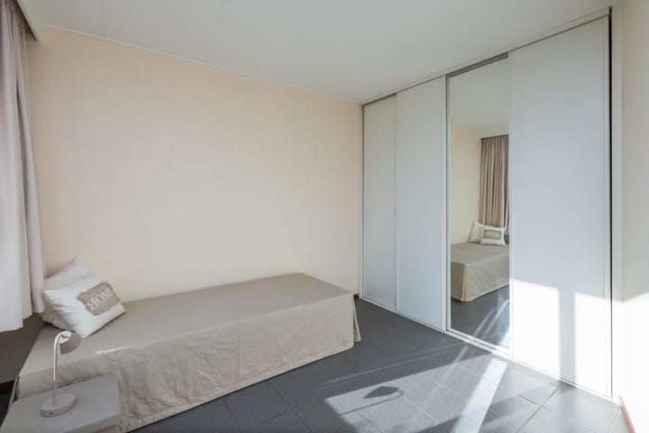 Foto 10 van Isaäc da Costastraat 41