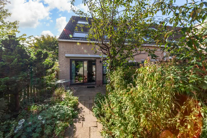 Foto 2 van Brahmsstraat 50