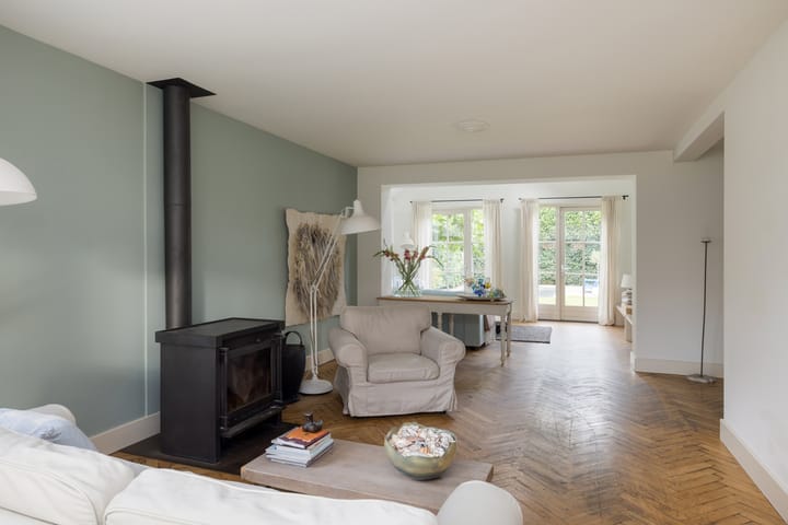 Photo 10 of van Tuyll van Serooskerkenlaan 4