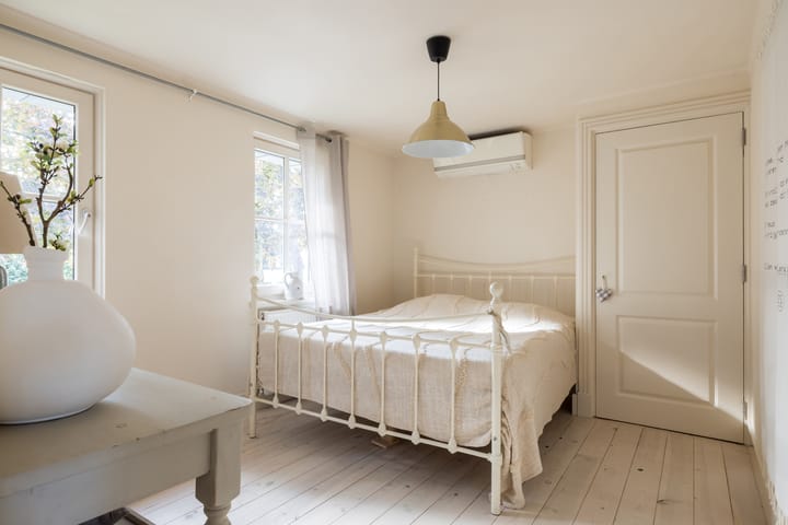 Photo 22 of van Tuyll van Serooskerkenlaan 4