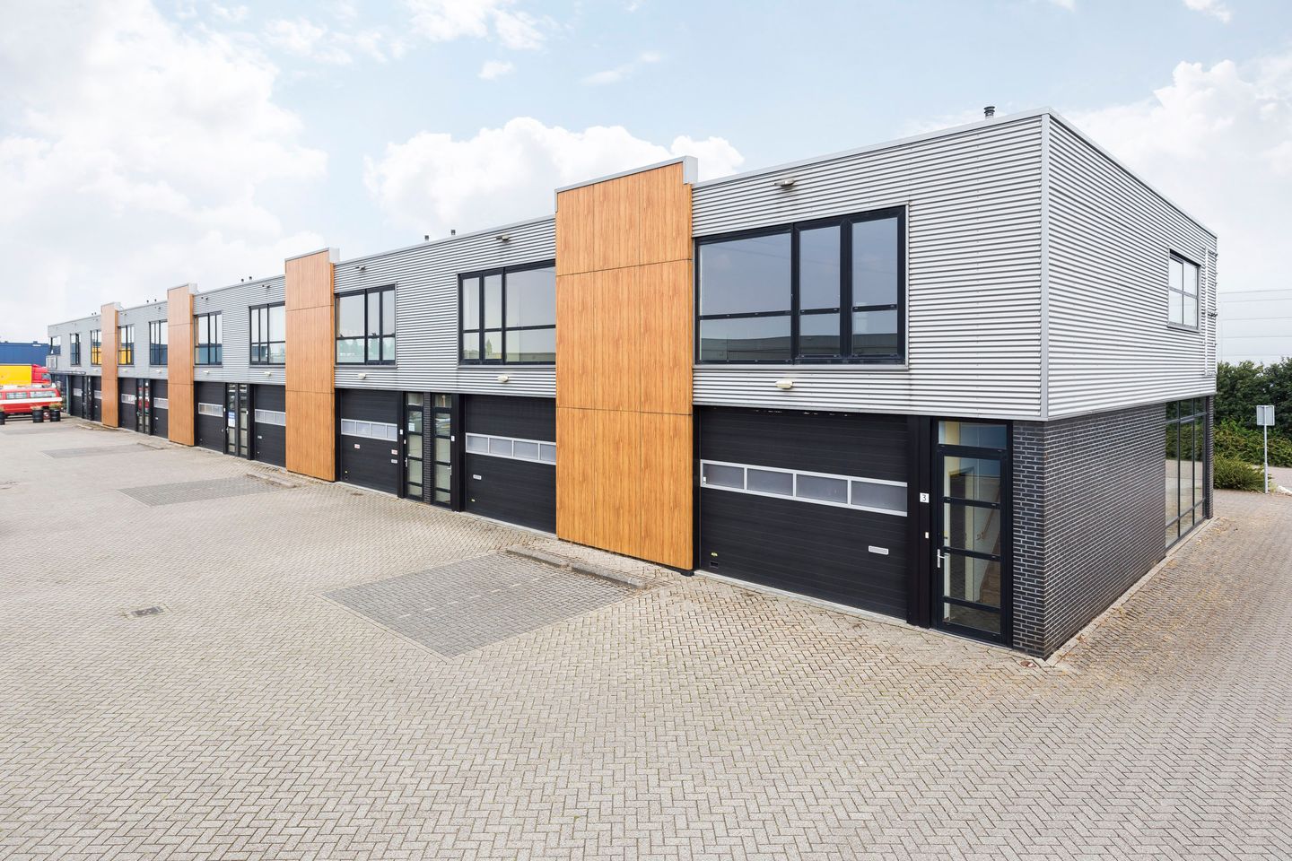 Bekijk foto 2 van De Giessen 3