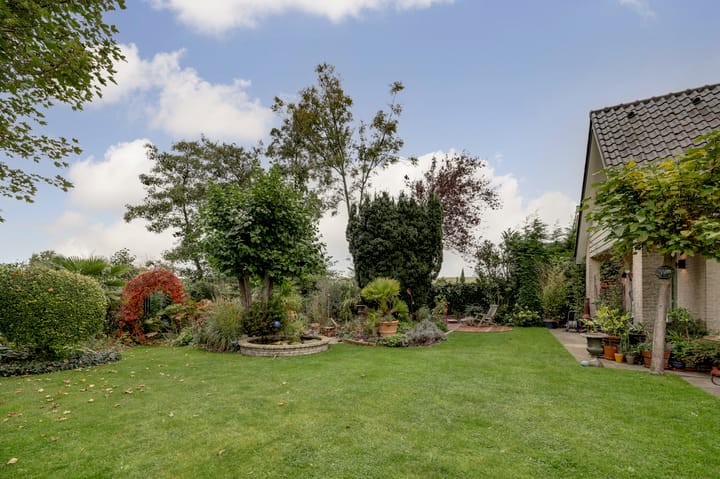 Photo 46 of Grevelingenhout 187