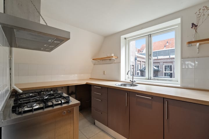 Foto 10 van Achterstraat 12