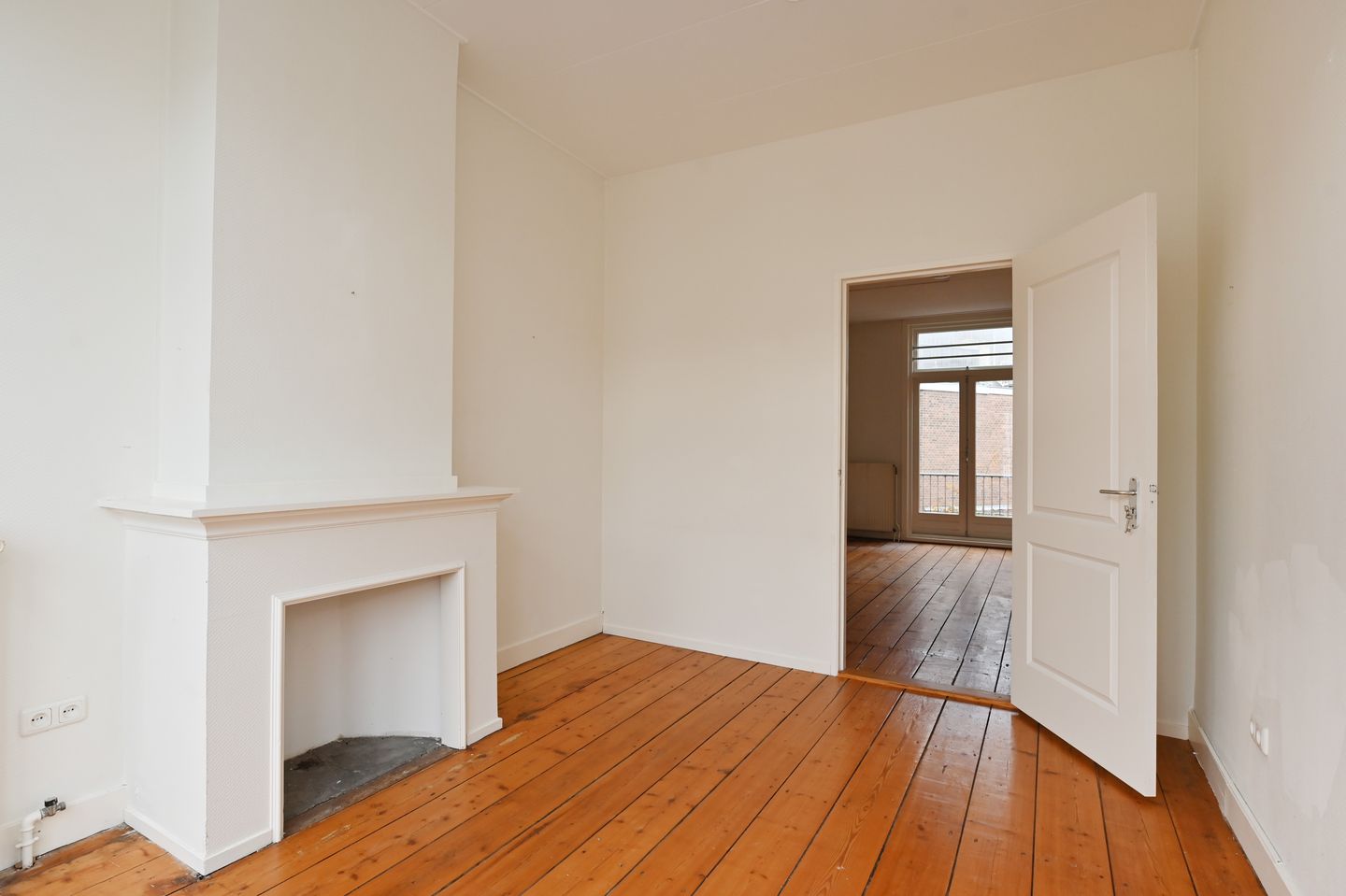 Photo 5 of Neptunusstraat 80