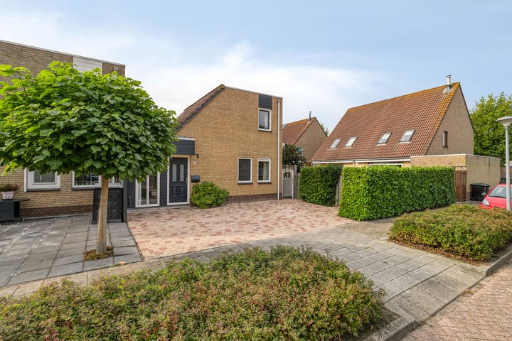 Photo 5 of Parelmosstraat 30