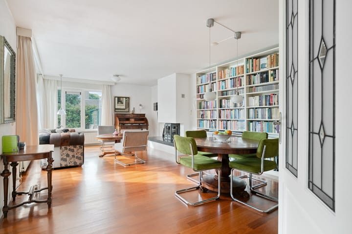 Photo 2 of Parelmosstraat 30