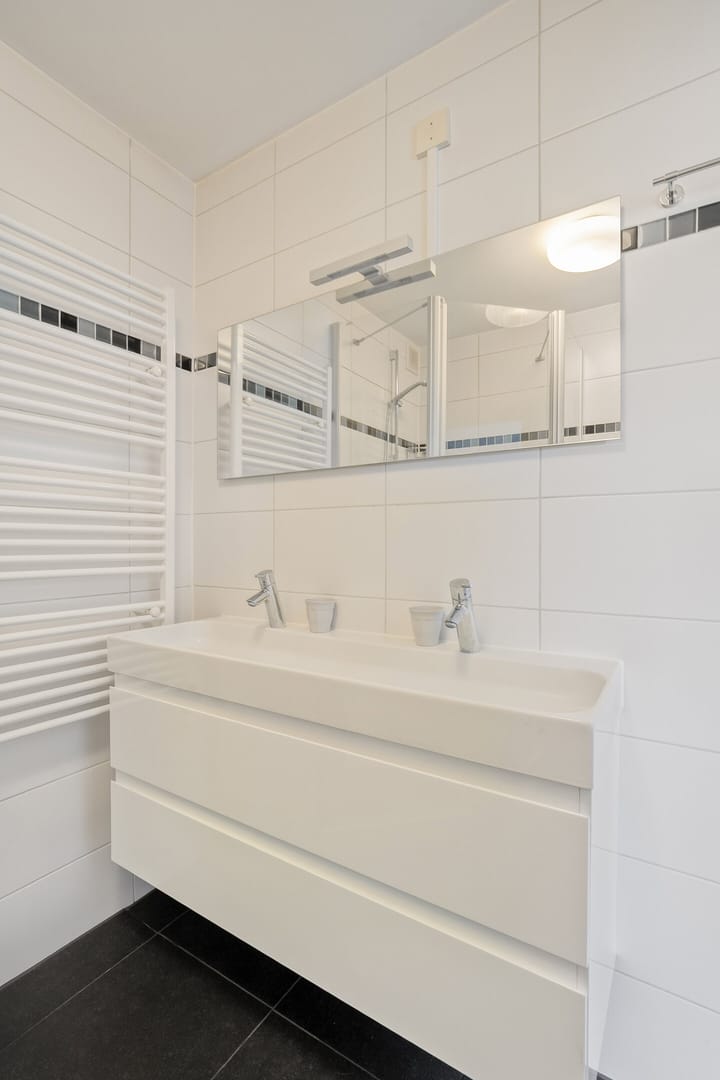 Photo 21 of Parelmosstraat 30