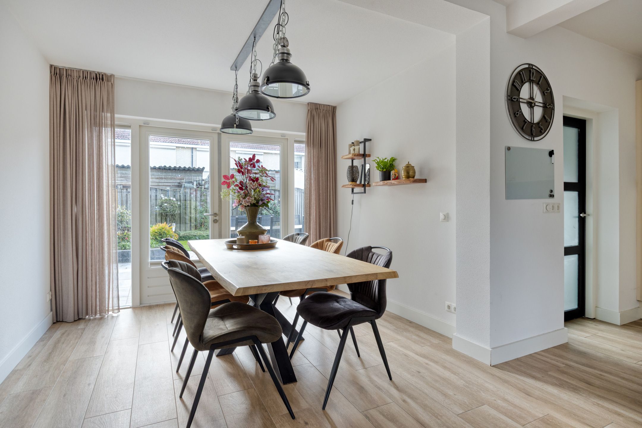 Foto 15 van Goudenregenstraat 61