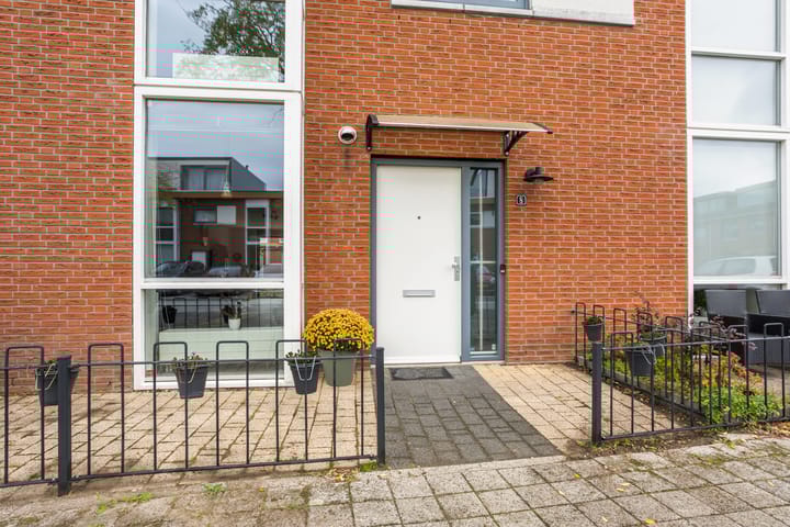 Photo 2 of Heinenoordstraat 8