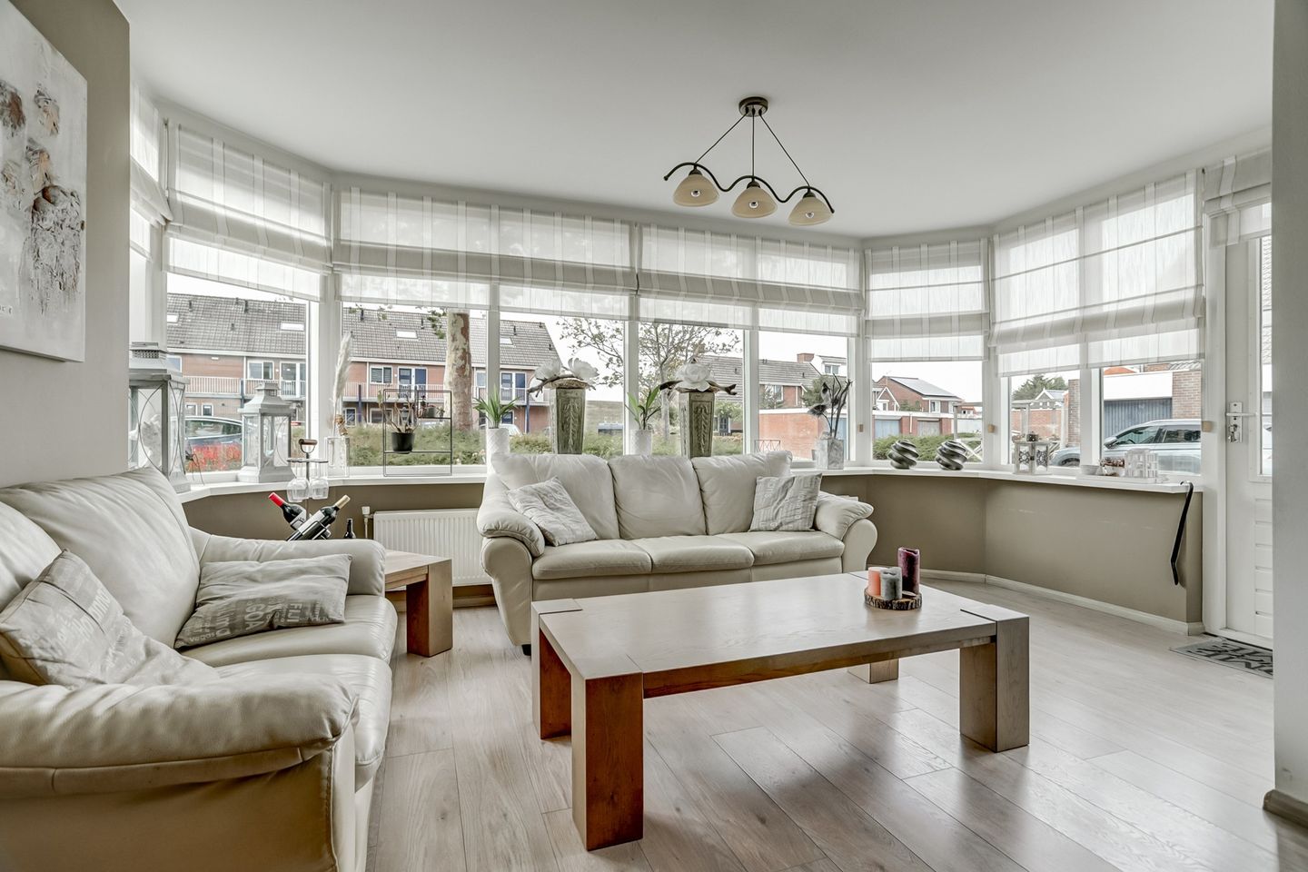 Photo 10 of Wilhelminastraat 1-A