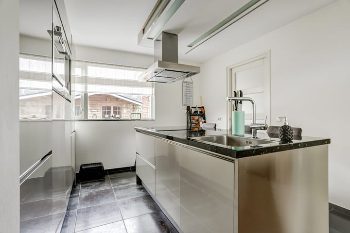 Photo 19 of Wilhelminastraat 1-A