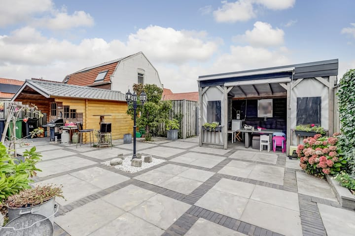 Photo 5 of Wilhelminastraat 1-A