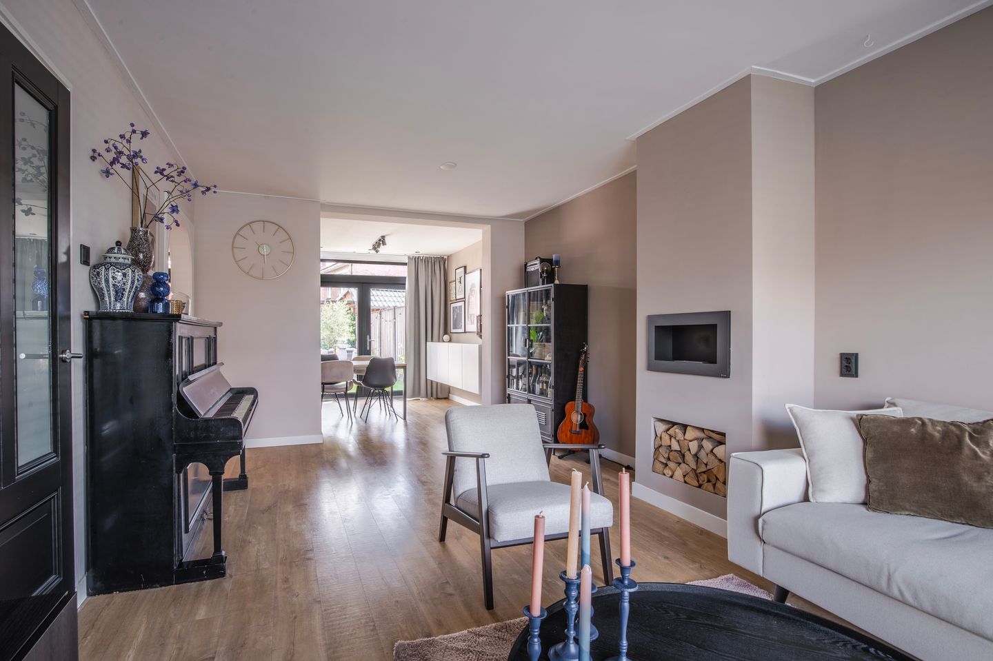 Foto 10 van van Schaikstraat 19