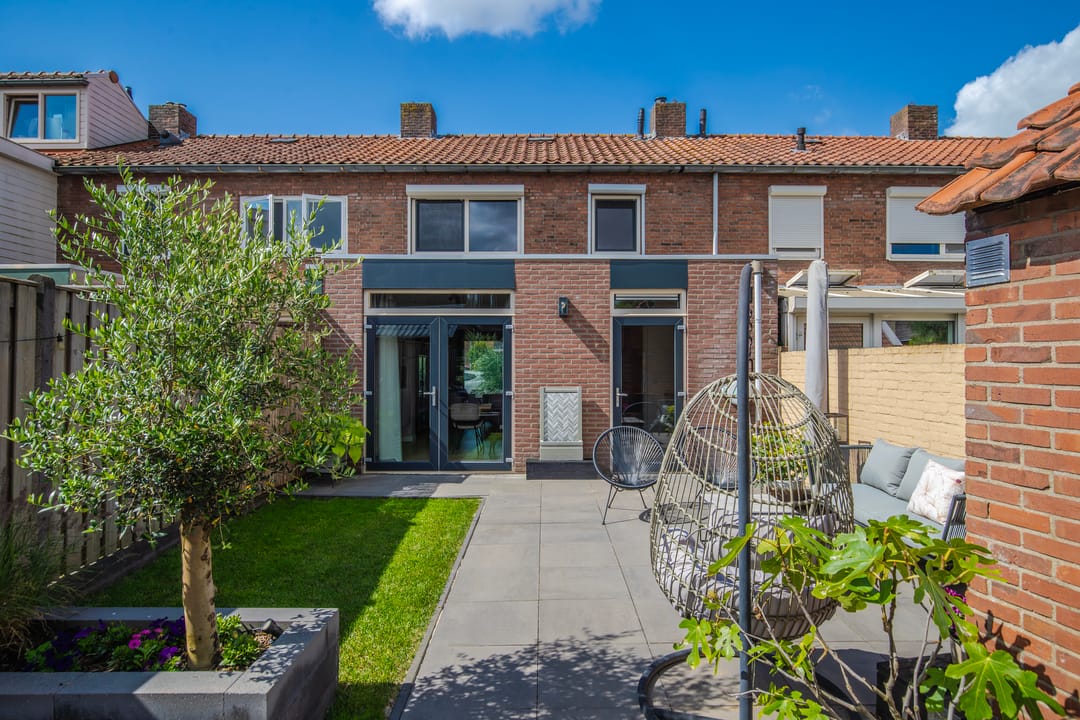 Foto 28 van van Schaikstraat 19