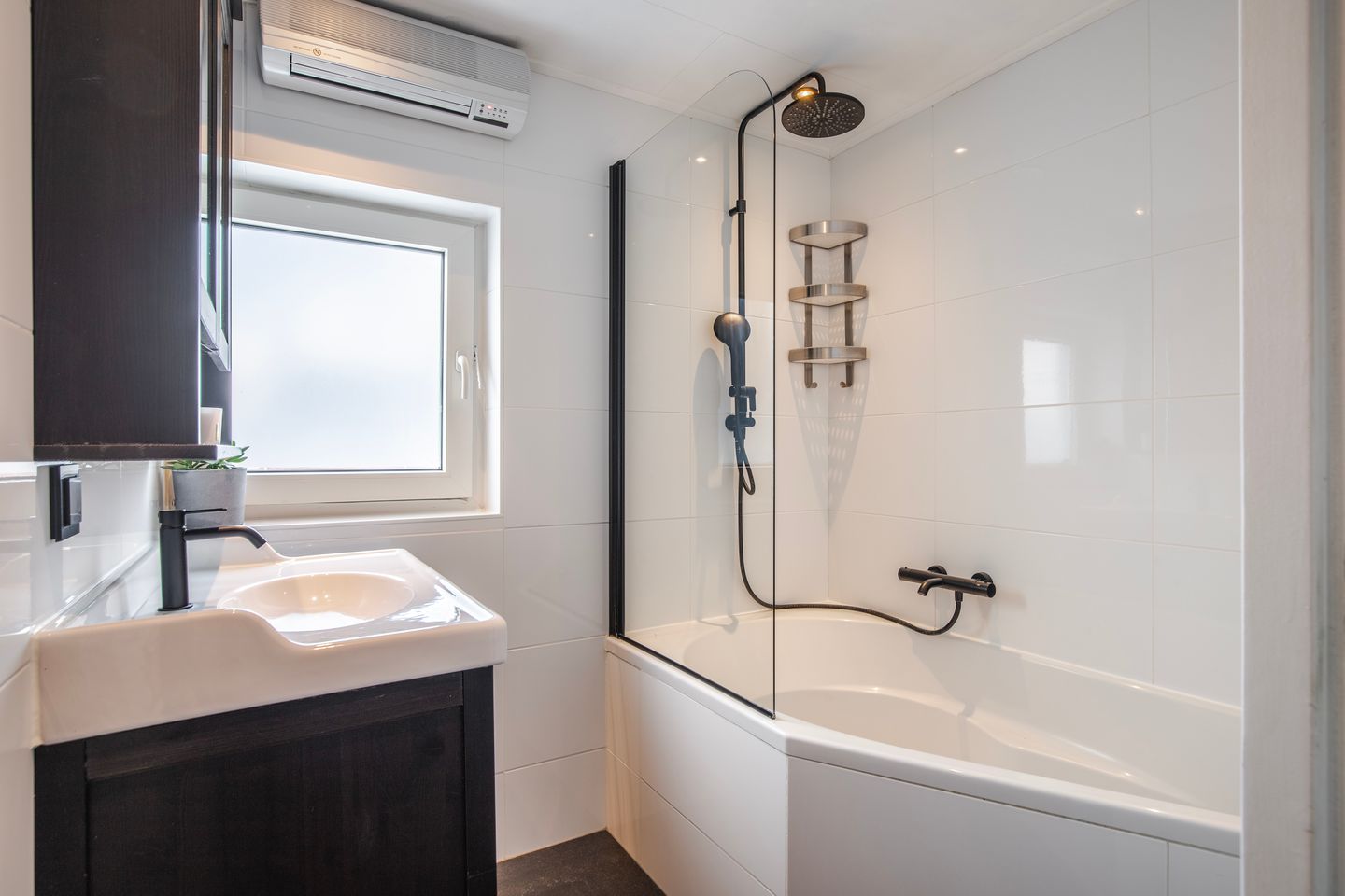 Foto 29 van van Schaikstraat 19