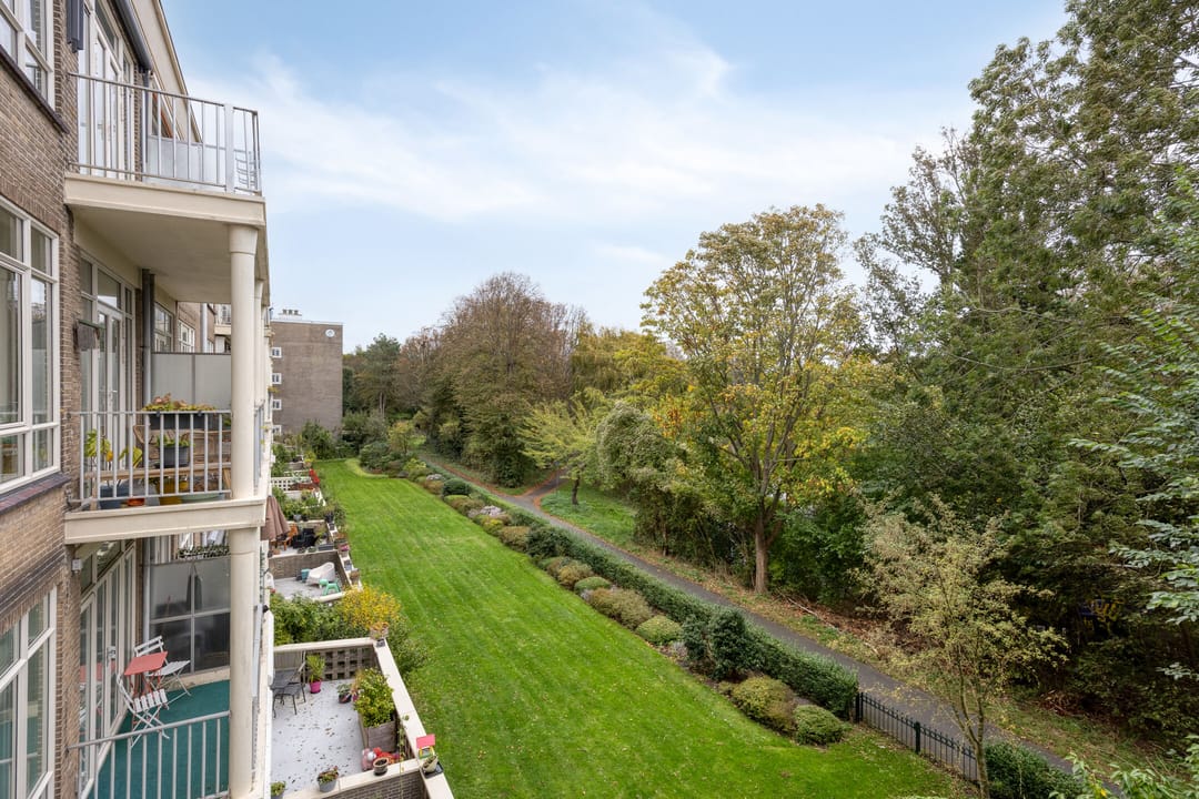 Photo 32 of Sportlaan 1242