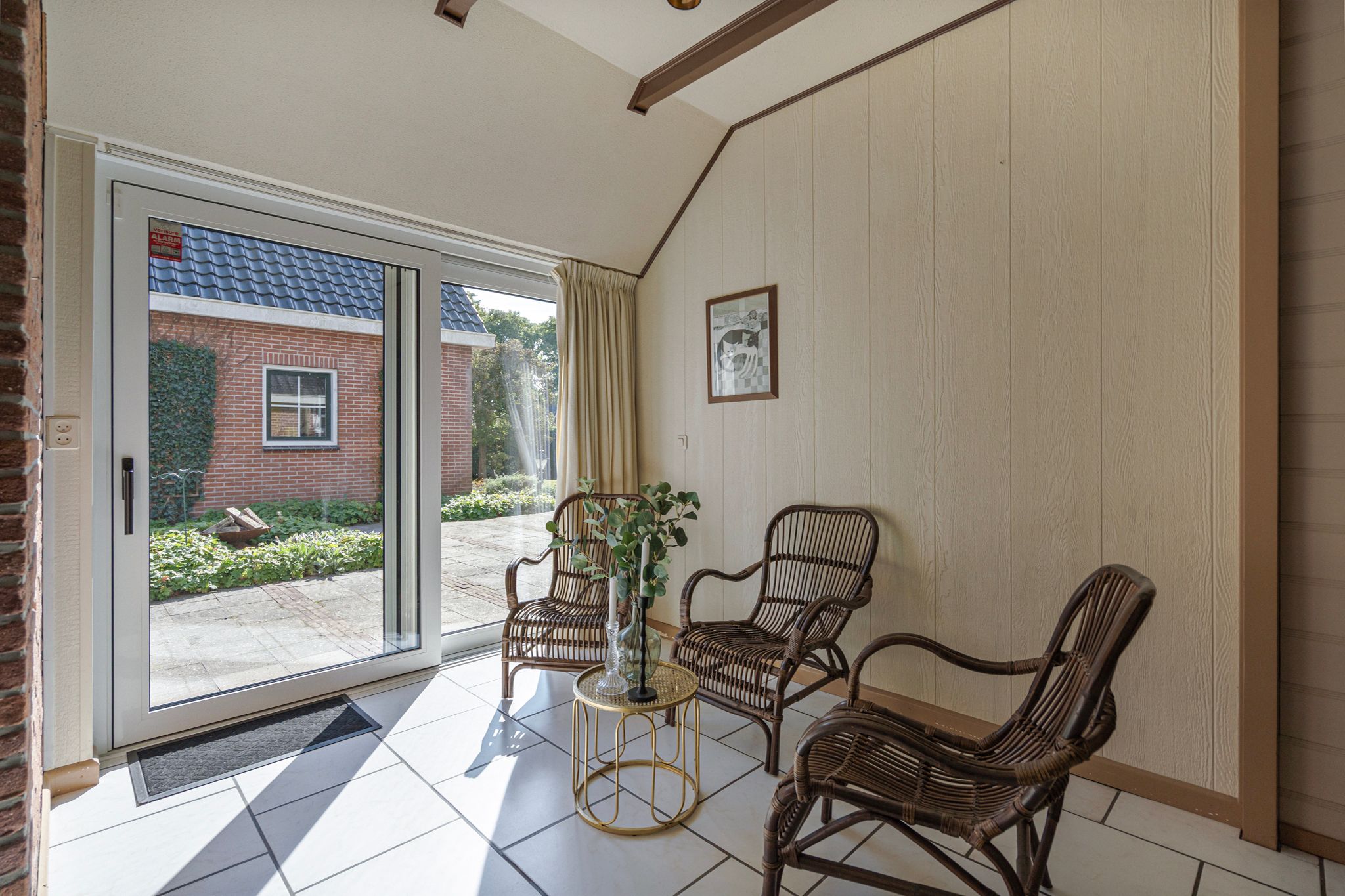 Foto 15 van Roswinkelerstraat 71