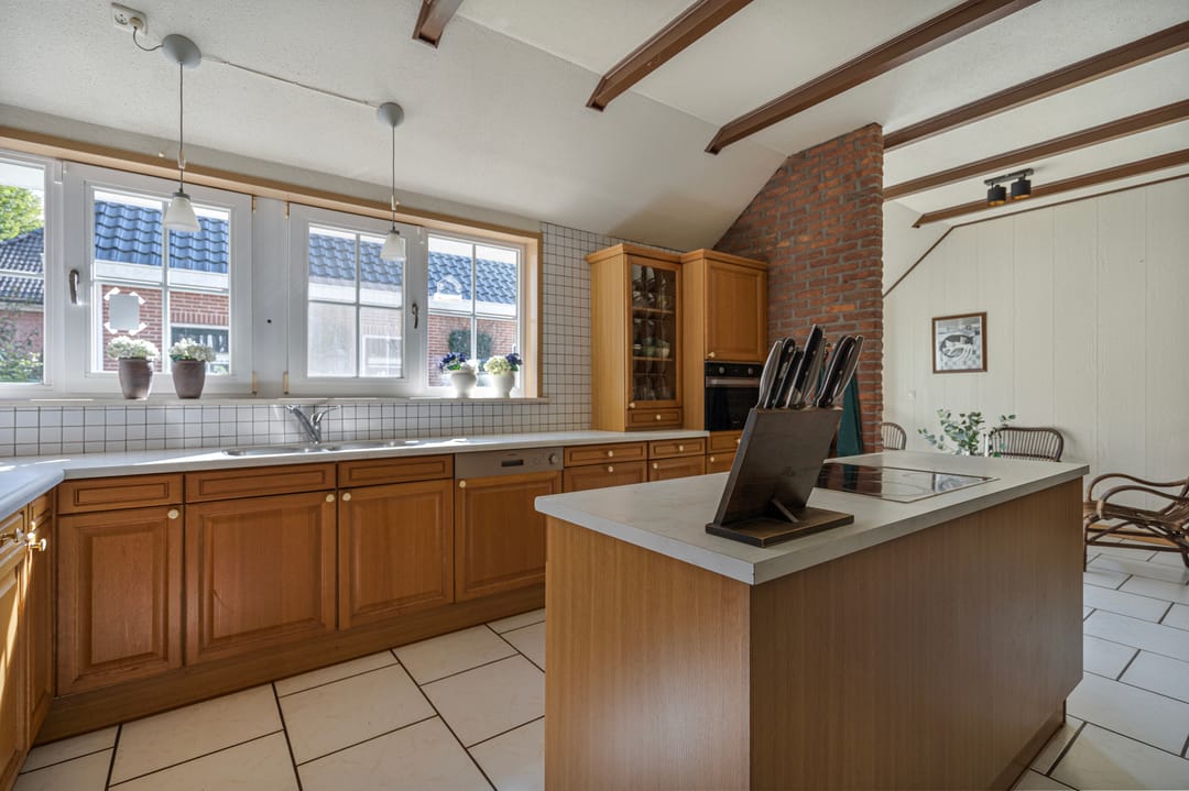 Foto 16 van Roswinkelerstraat 71