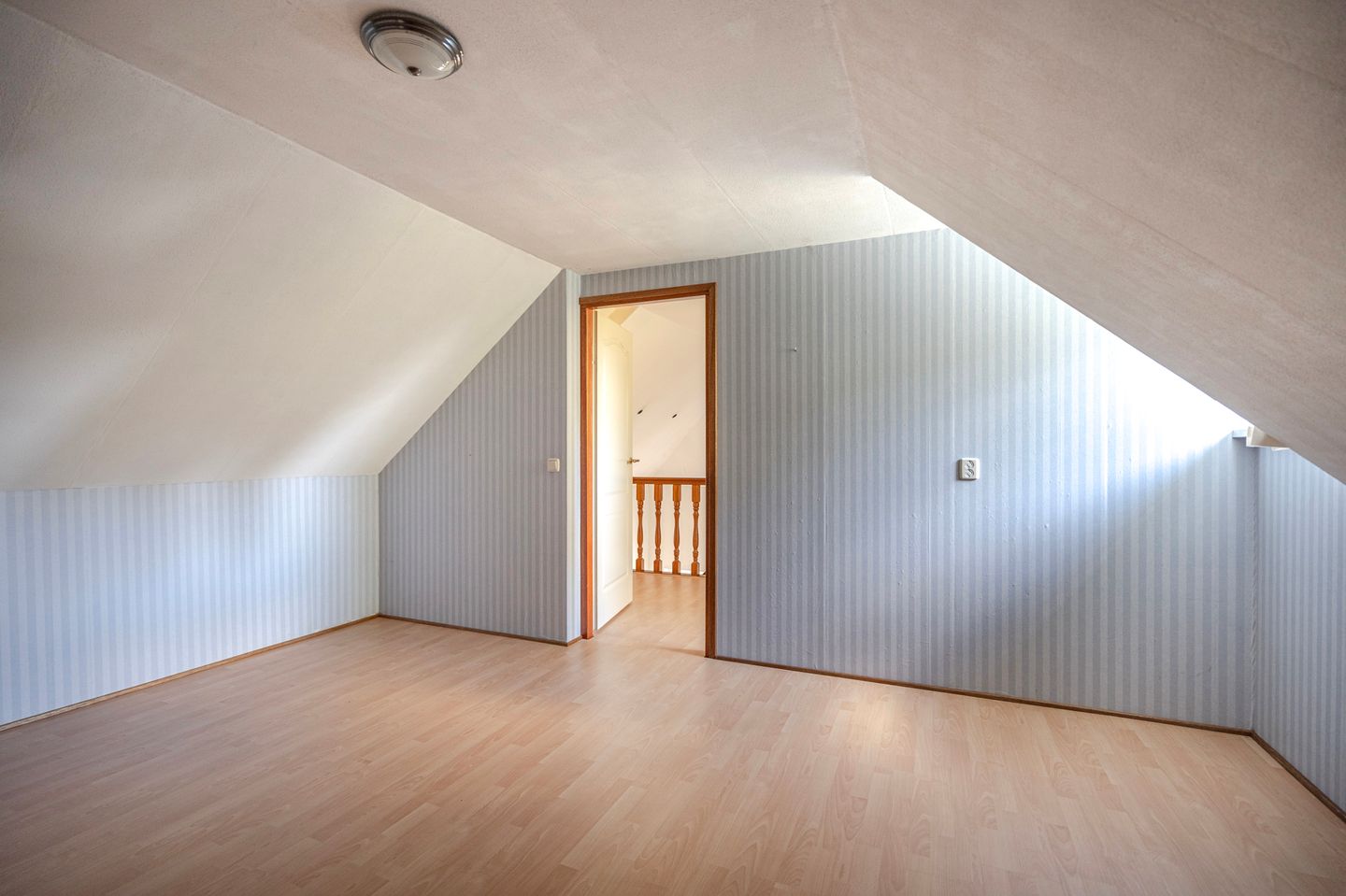 Foto 29 van Roswinkelerstraat 71