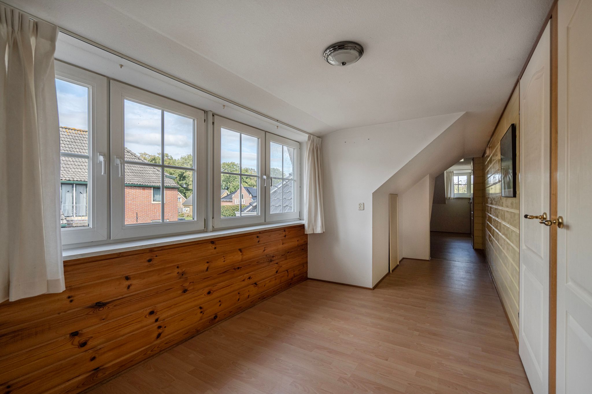 Foto 30 van Roswinkelerstraat 71