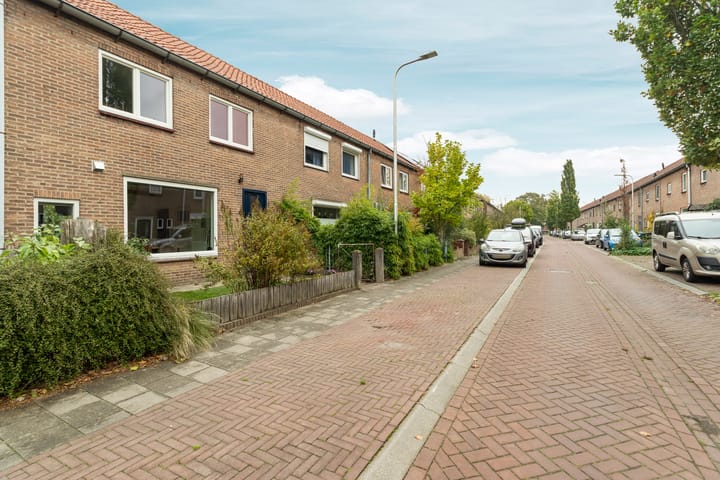 Foto 48 van Korhoenstraat 38